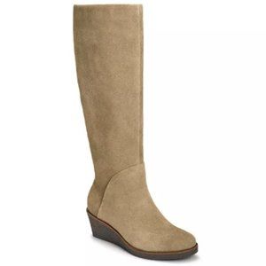 NEW IN BOX Aerosoles Binocular Suede Knee Boots